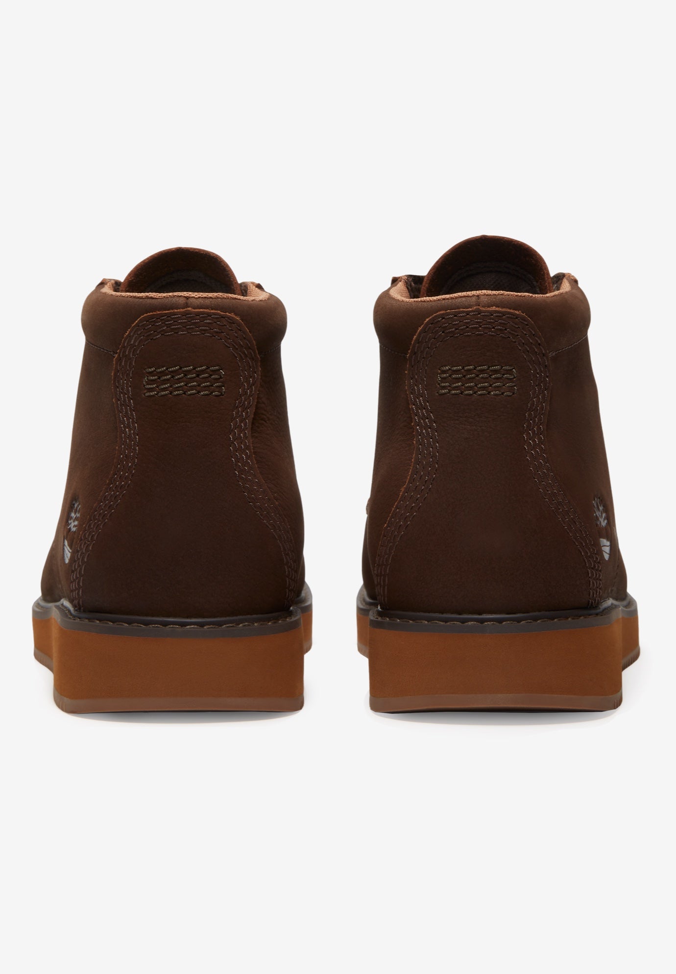 Timberland&reg; Men&rsquo;s Redwood Edge Chukka Boot image number 2