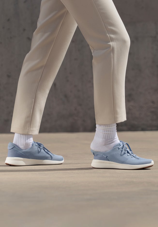 Lima 2 Hands-Free Sneaker image number 5