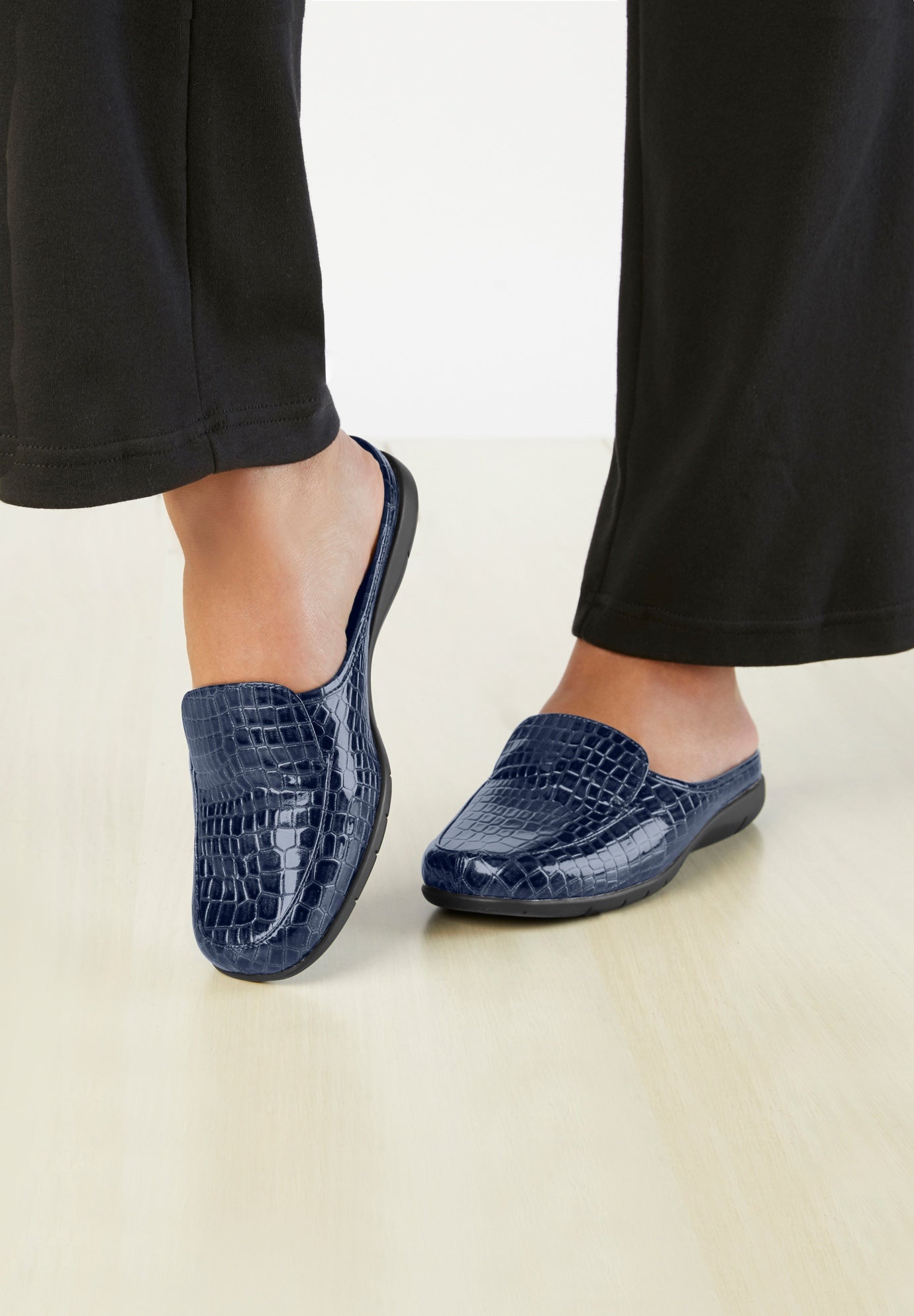 The Estelle Slip On Mule image number 0